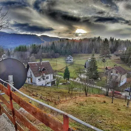 Vikendica Muharemovic * Pale